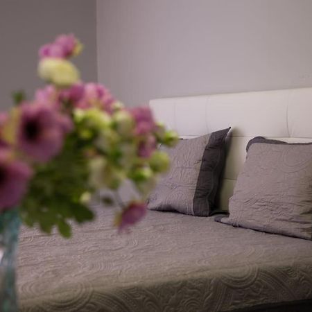 Stylish Studio In Only 50 Meters From Beach ! Νίκαια Εξωτερικό φωτογραφία