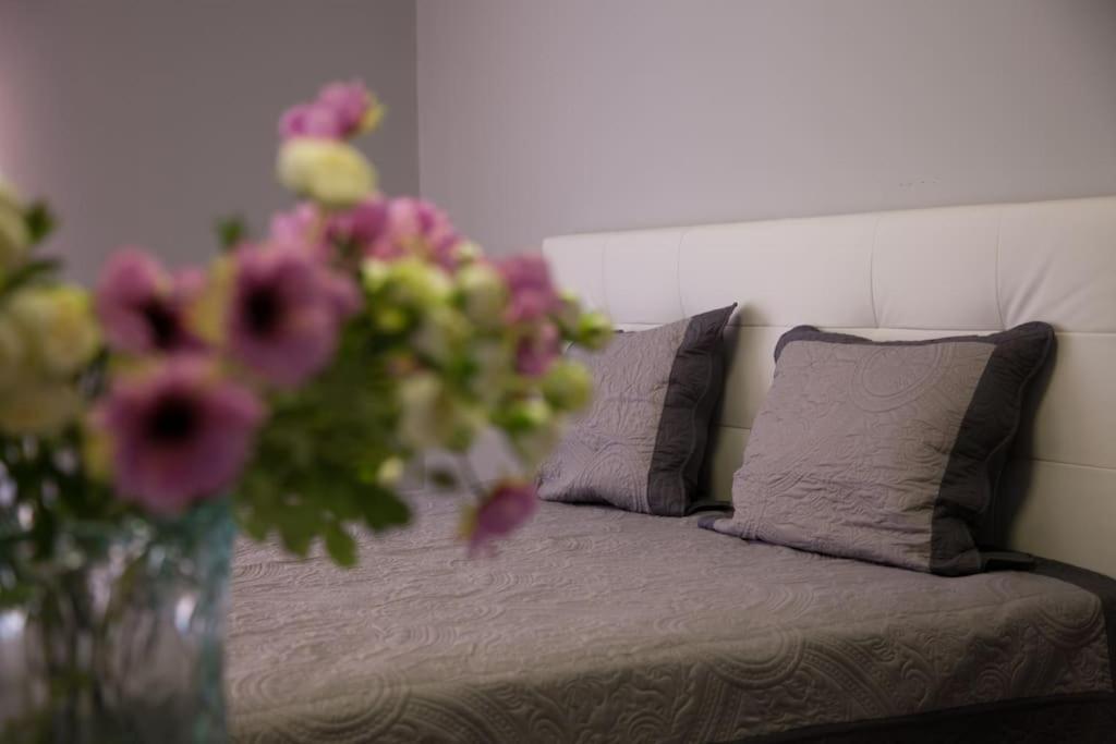 Stylish Studio In Only 50 Meters From Beach ! Νίκαια Εξωτερικό φωτογραφία